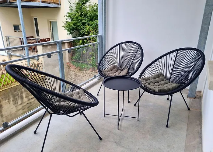 Maremar - Style-loft Am Ferberturm - 2 Schlafzimmer - Luxus Boxspringbett - Arbeitsplaetze - Highspeed Wlan Apartament *